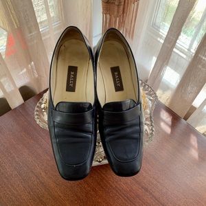Bally Womens Navy Leather Style Flex Loafers 7.5